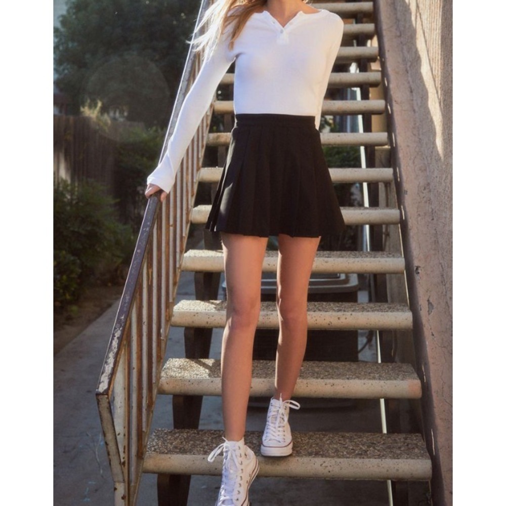 PACSUN- JOHN GALT PLEATED SKIRT